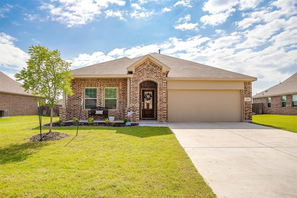 224 Post Oak Street Property Photo 1