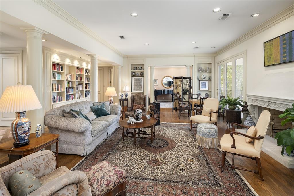 369 Panorama Circle Property Photo 5