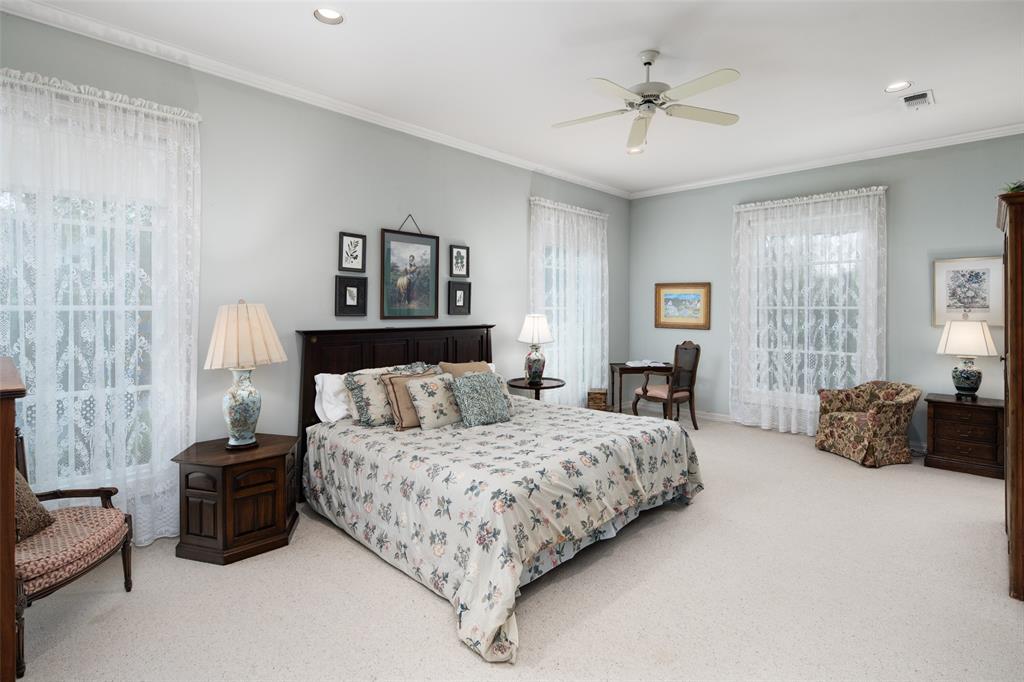 369 Panorama Circle Property Photo 8