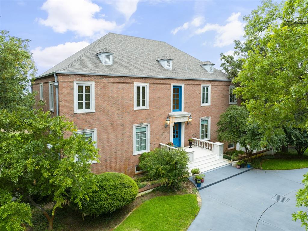 369 Panorama Circle Property Photo 31