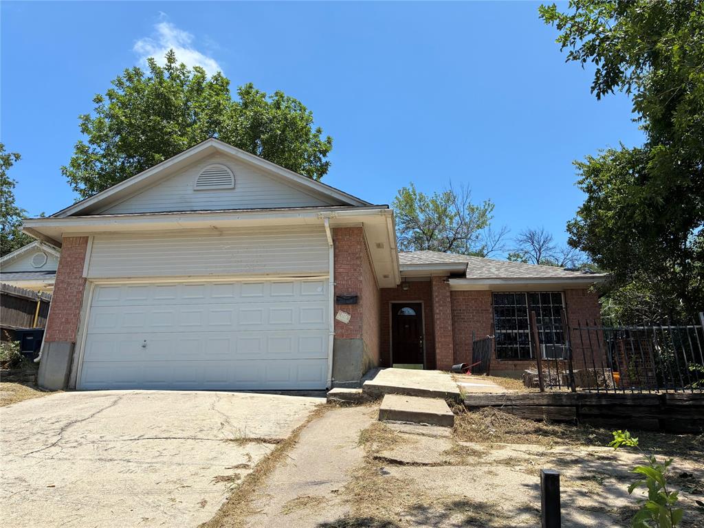 2716 18th Street Property Photo 1