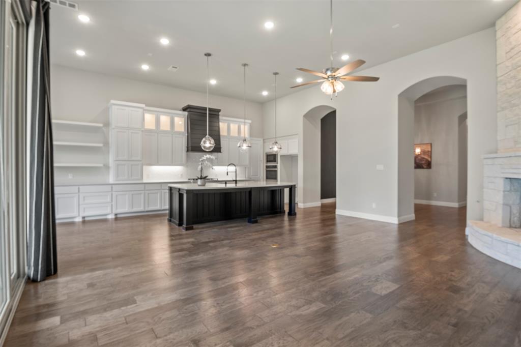 1112 Diamond Leaf Road Property Photo 1