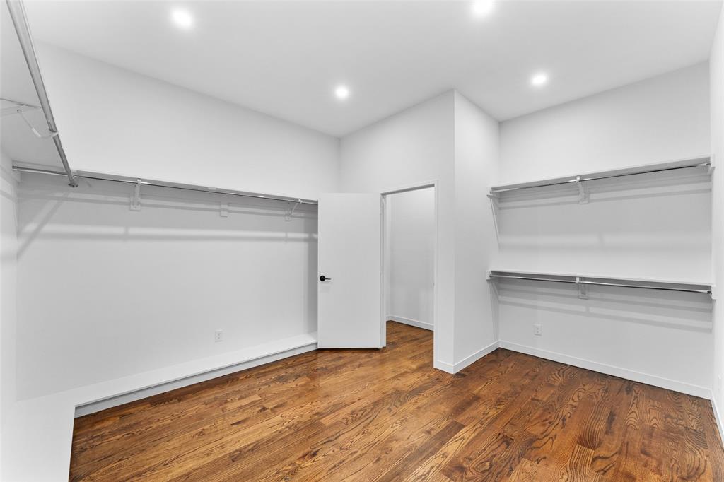 3110 W Jefferson Boulevard Property Photo 23