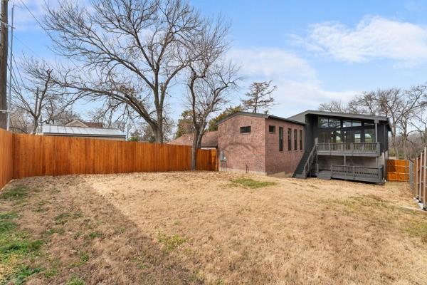 3110 W Jefferson Boulevard Property Photo 29