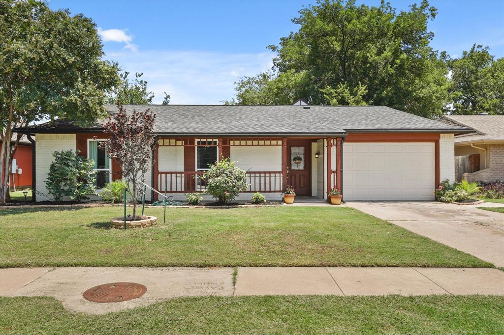 5228 Dunson Drive Property Photo 1