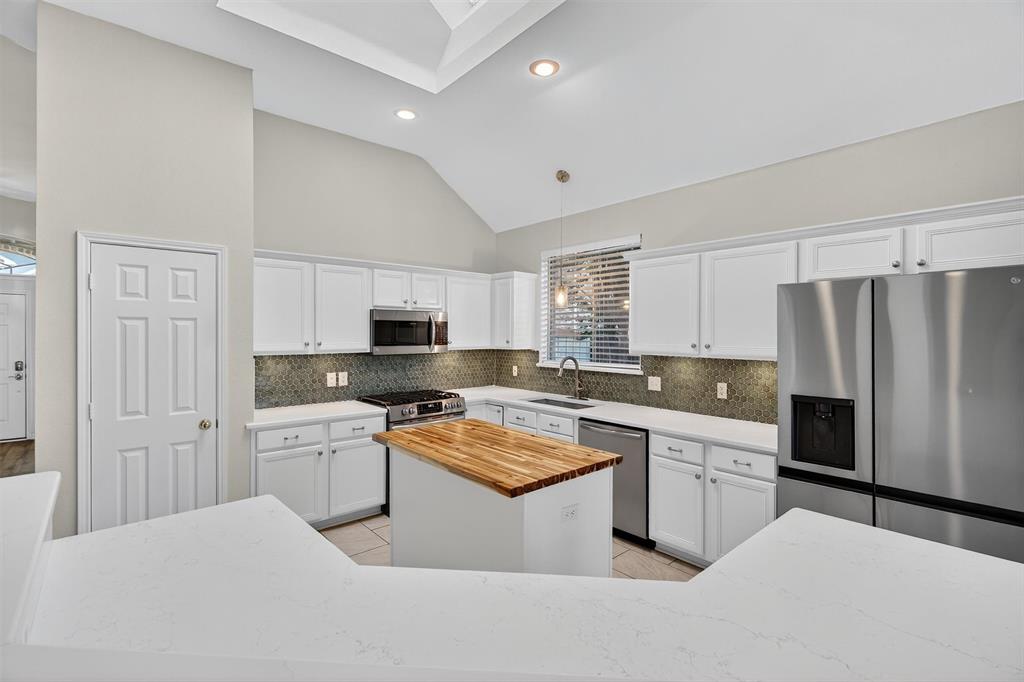 1420 Bosher Drive Property Photo 1