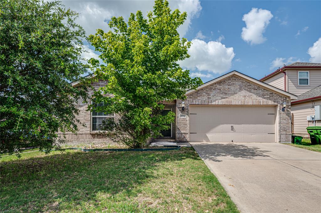 1825 Douglas Street Property Photo 1