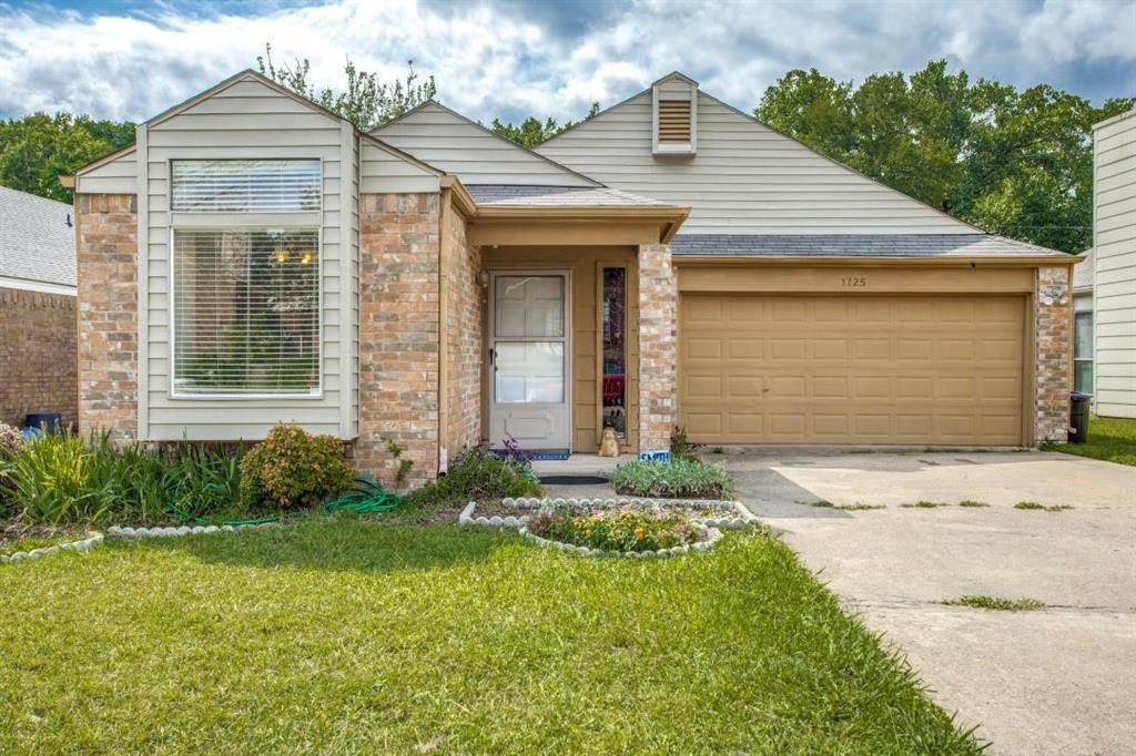 1725 Lemonwood Circle Property Photo 1