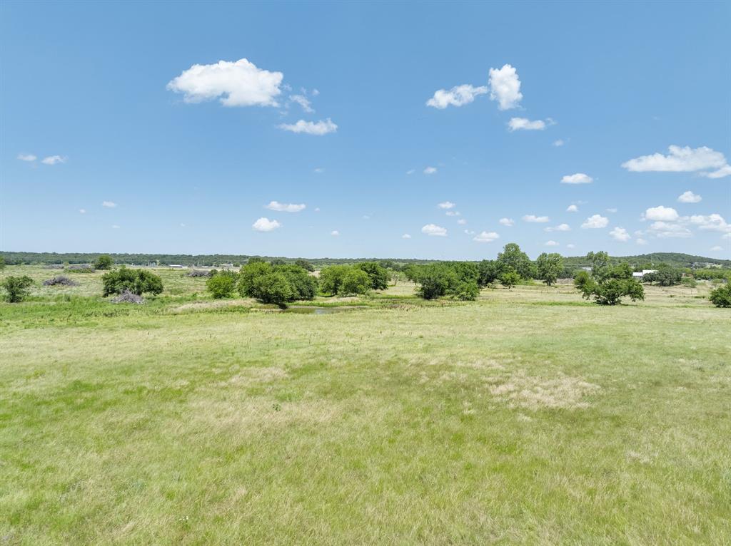 8 Sw Poteet Road Property Photo 8
