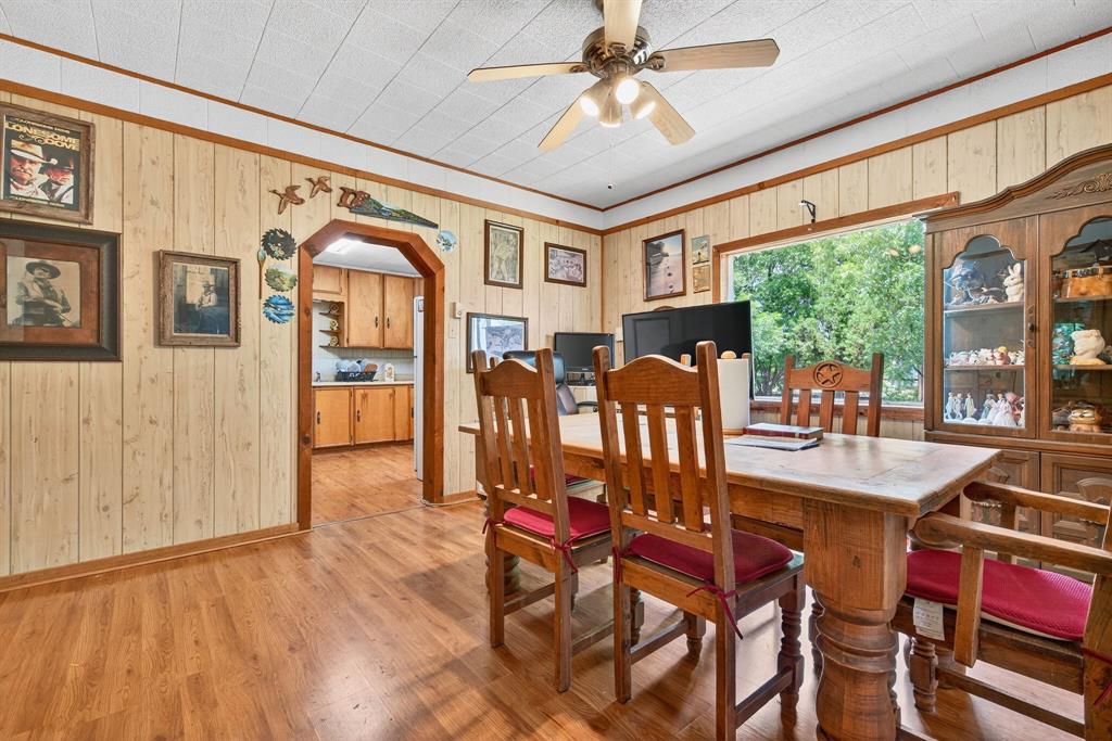 8 Sw Poteet Road Property Photo 25