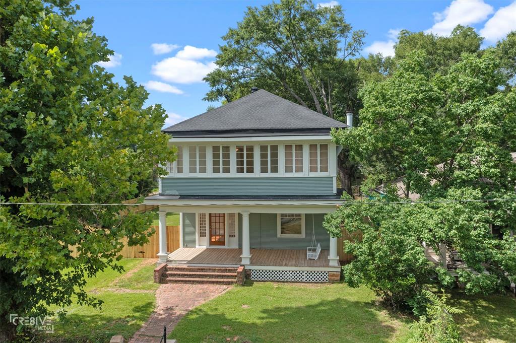 846 Fairview Street Property Photo 1