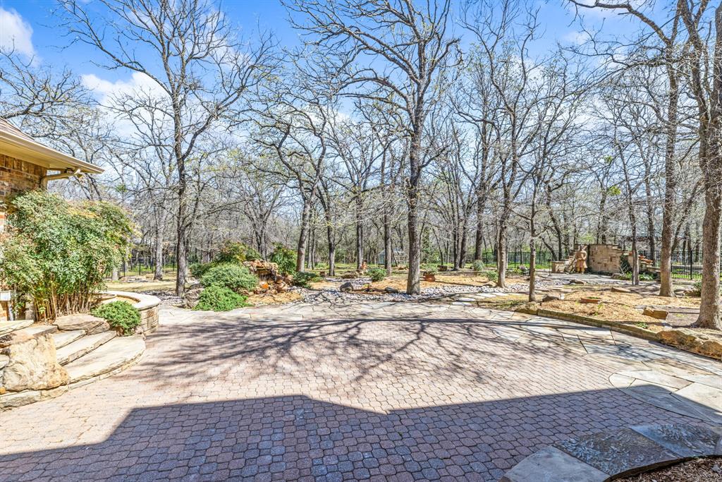 621 Alexandrite Drive Property Photo 27