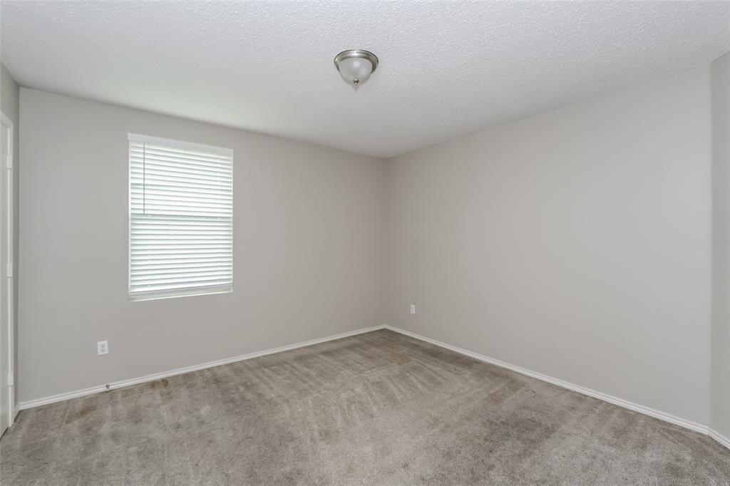 3908 Foxhound Lane Property Photo 8