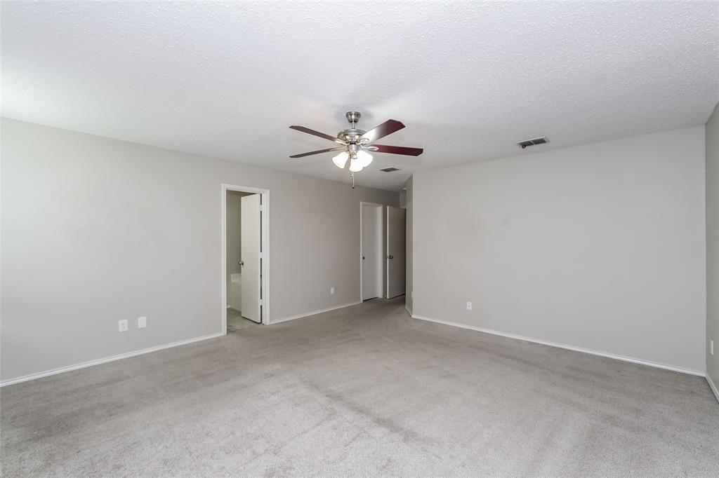 3908 Foxhound Lane Property Photo 12