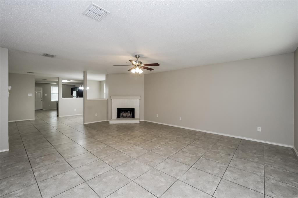 3908 Foxhound Lane Property Photo 14