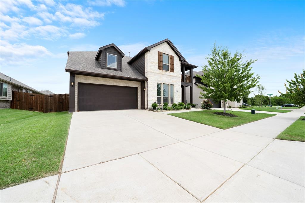 2804 Creekhollow Court Property Photo 1