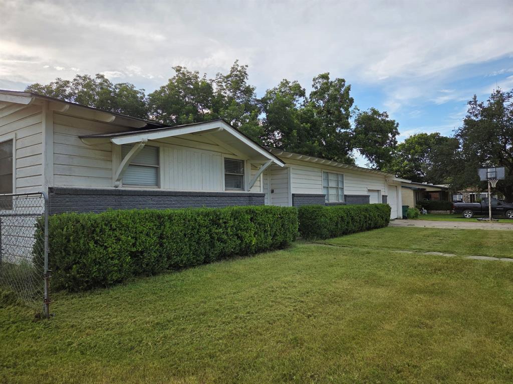 304 S Buffalo Street Property Photo 1