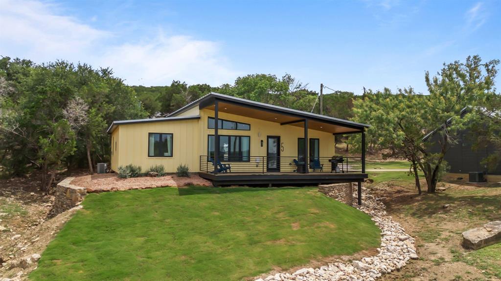 1782 Fm 2951 5 Property Photo 1