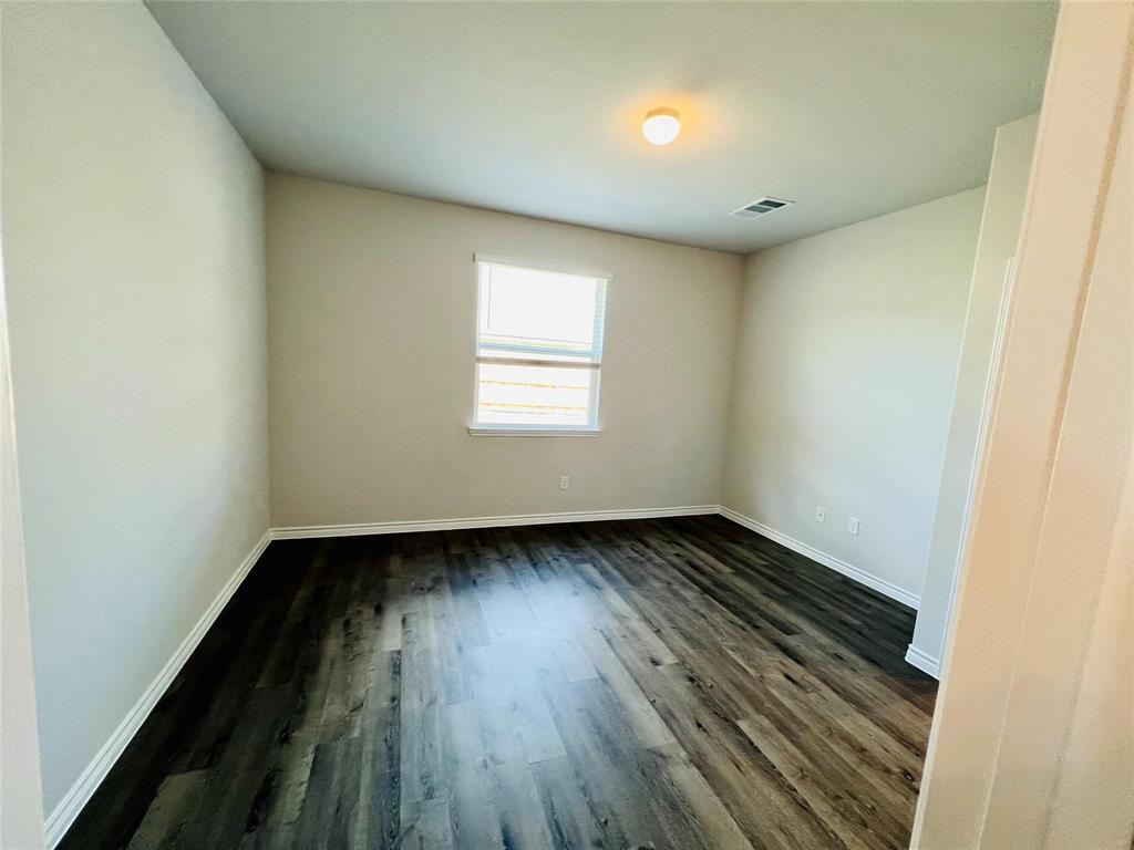 8324 White Pine Drive Property Photo 11