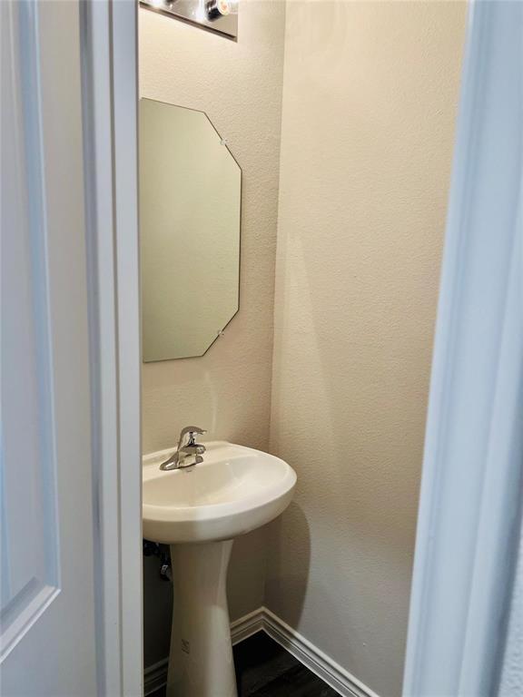 8324 White Pine Drive Property Photo 16