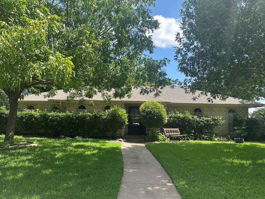 1900 Tulane Drive Property Photo 1