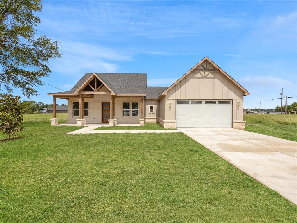 207 Anchor Ranch Road Property Photo 1