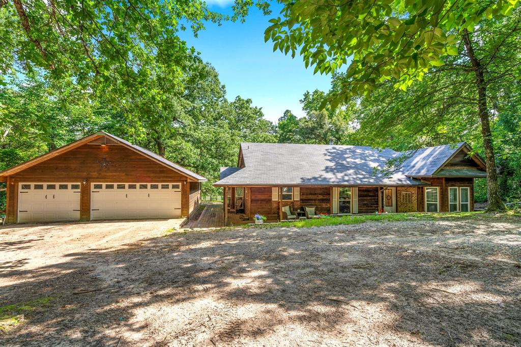 237 Saddleback Lane Property Photo 1