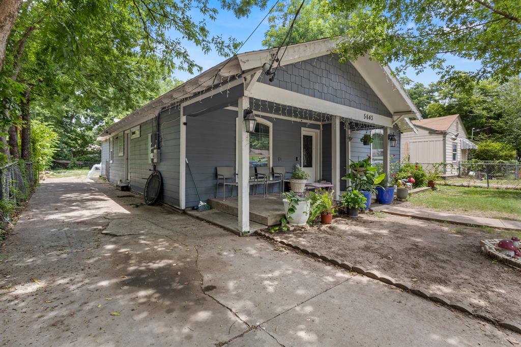 5643 Churchill Avenue Property Photo 1