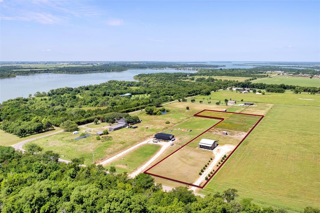 855 Buck Creek Road Property Photo 1