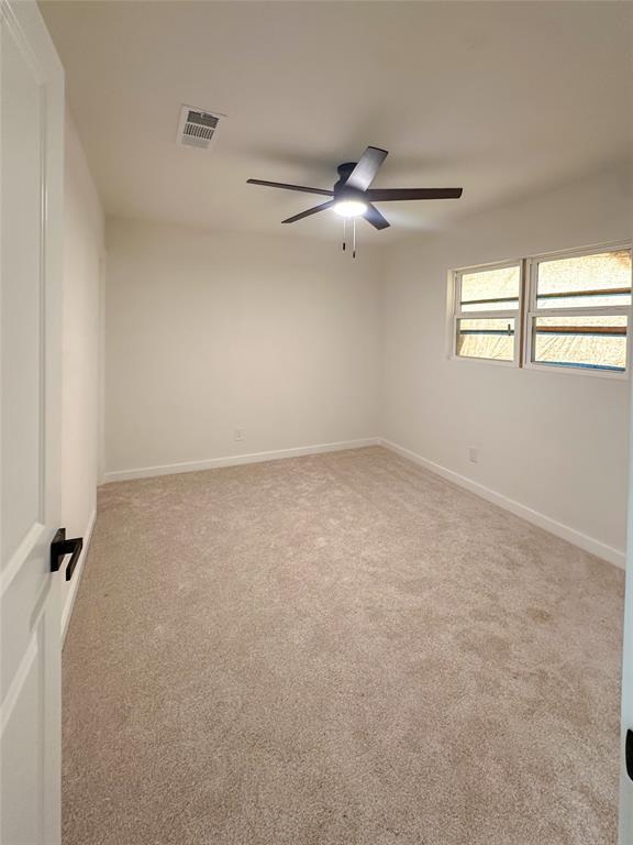809 Longbeach Drive Property Photo 13