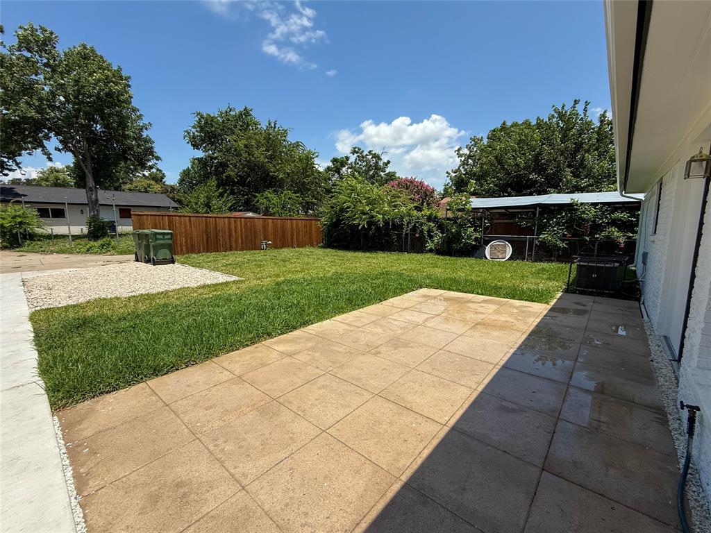 809 Longbeach Drive Property Photo 16