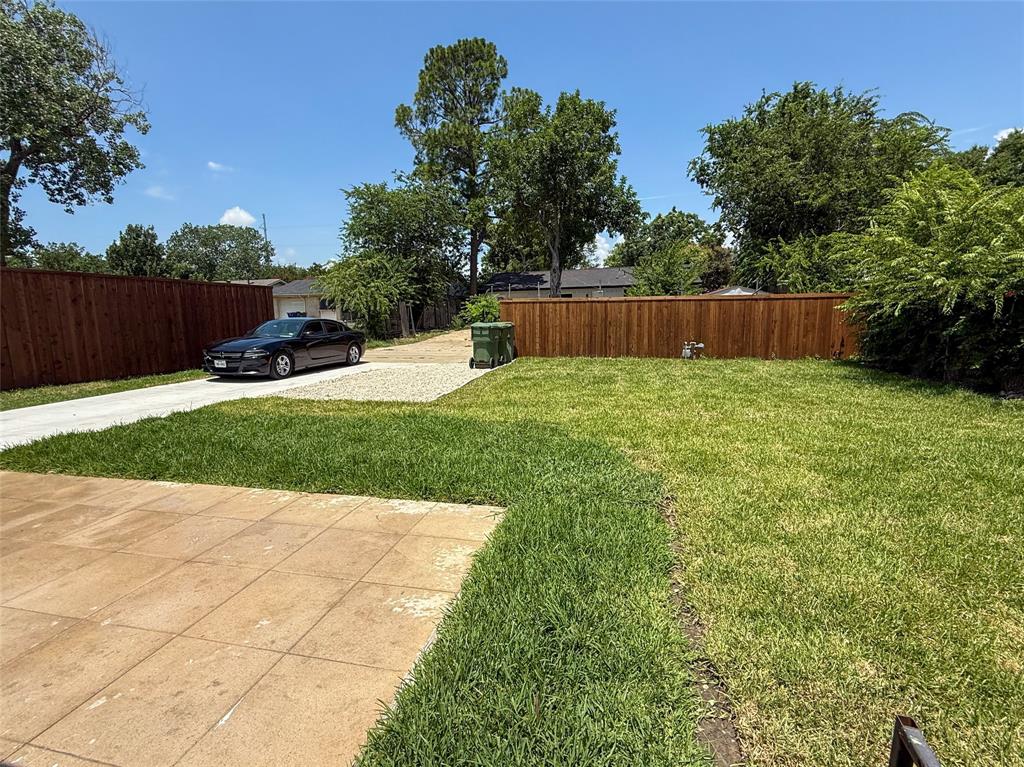 809 Longbeach Drive Property Photo 18