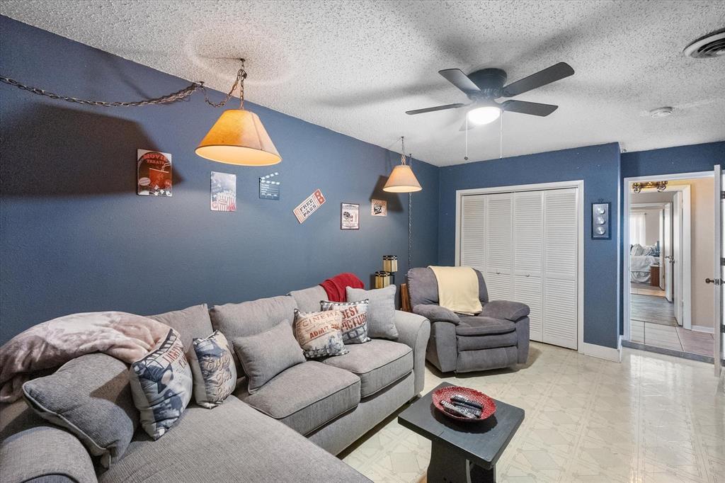 4208 Shipley Court Property Photo 18