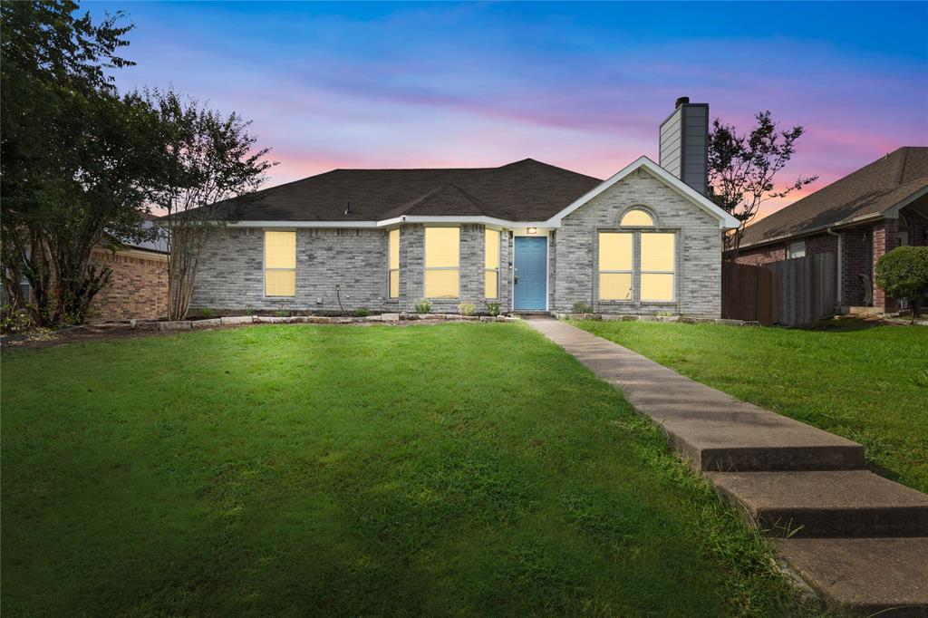 1328 Riverview Lane Property Photo 1