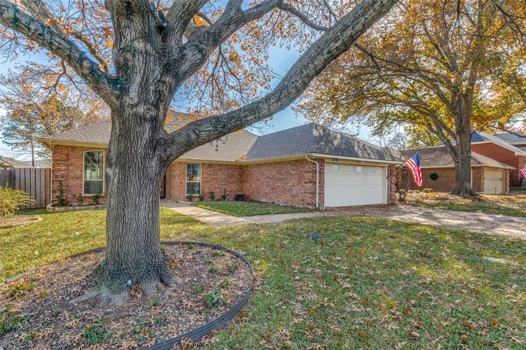 2721 Edinboro Drive Property Photo 1