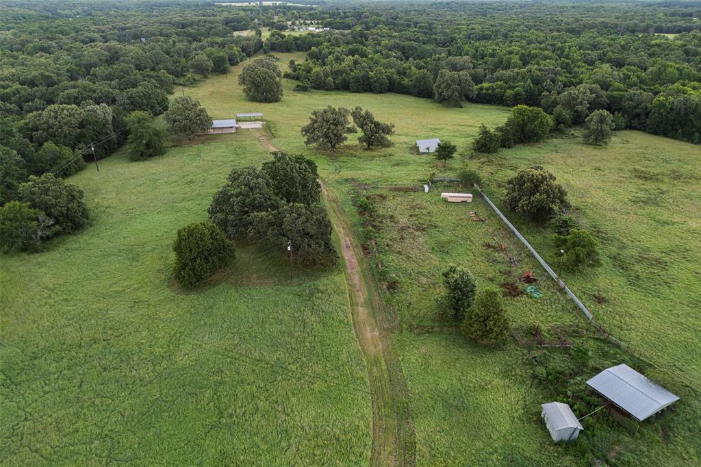 19574 Fm 1253 Property Photo 2