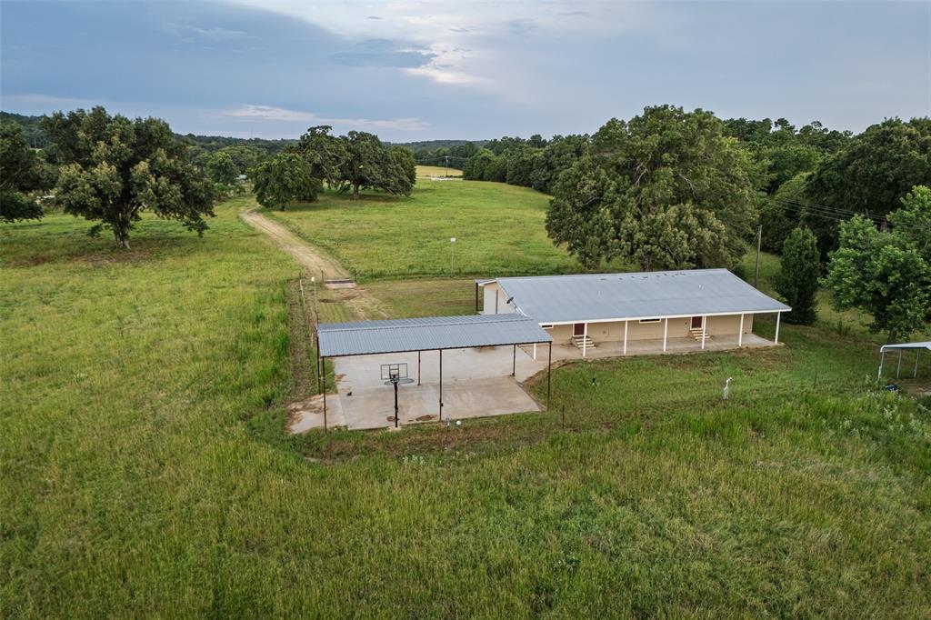 19574 Fm 1253 Property Photo 9