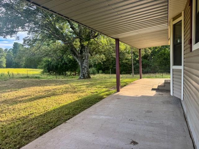 19574 Fm 1253 Property Photo 28