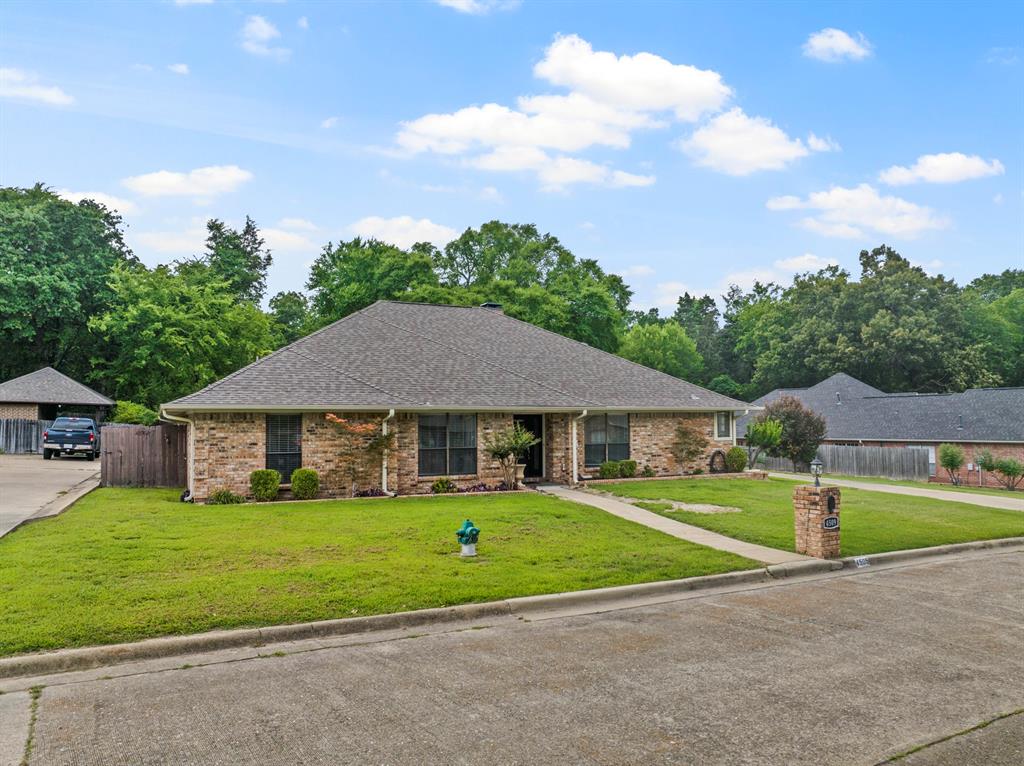 4509 Lakeside Drive Property Photo 1