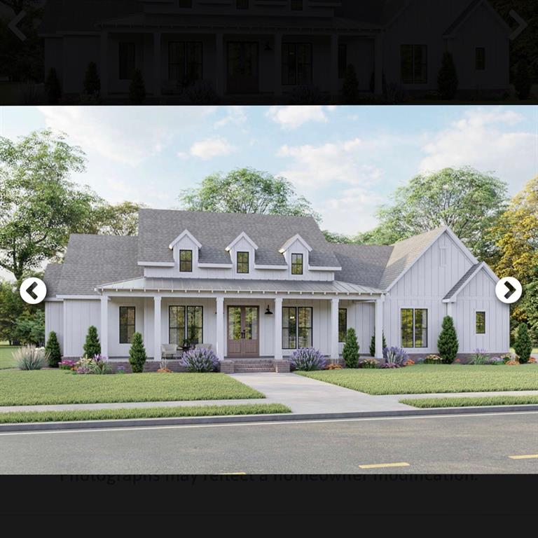 310 Clubhouse Drive Property Photo 1