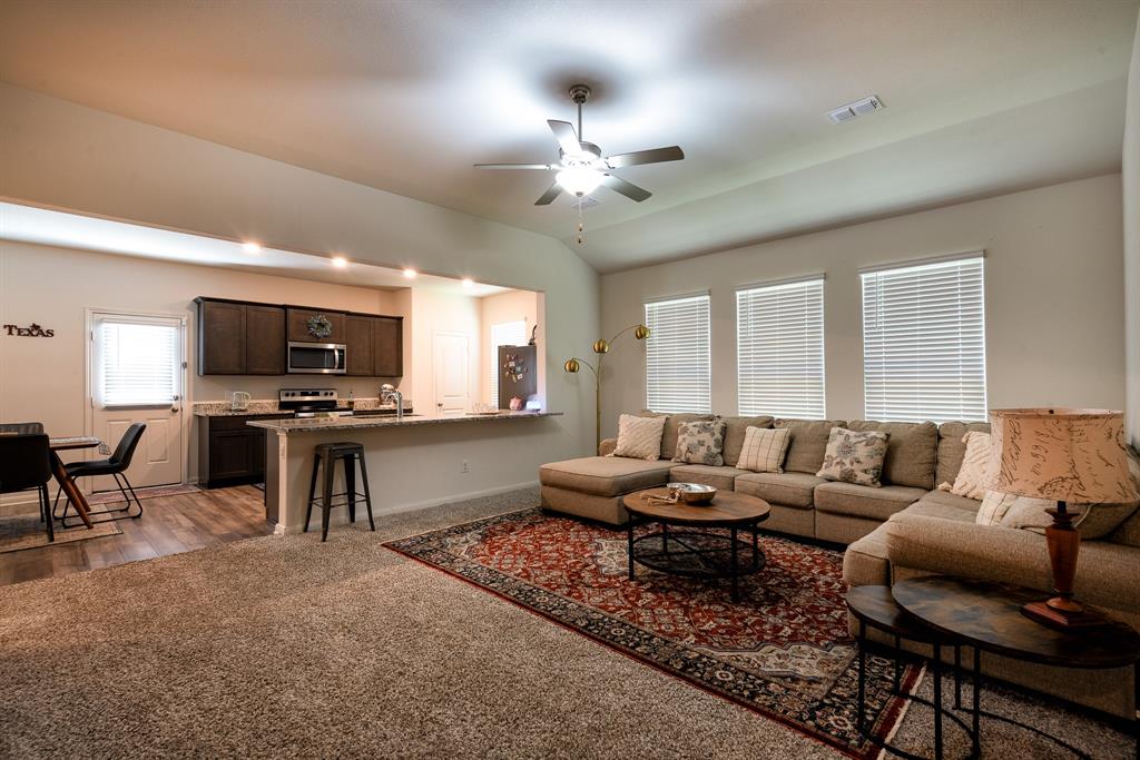 1941 Hollywood Drive Property Photo 1