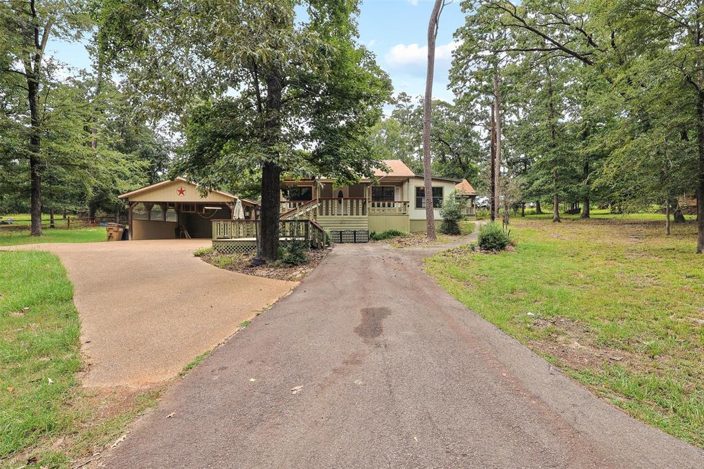 194 Oak Shadows Cove Property Photo 1