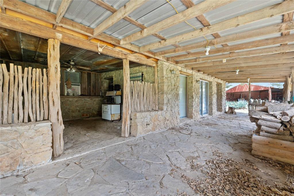 601 Country Oaks Lane Property Photo 13