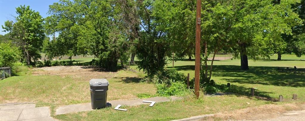 2231 Rockefeller Boulevard Property Photo 1