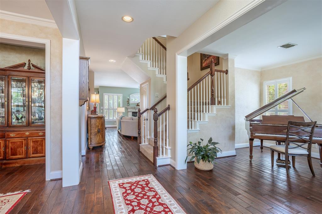 3007 Normandy Drive Property Photo 8