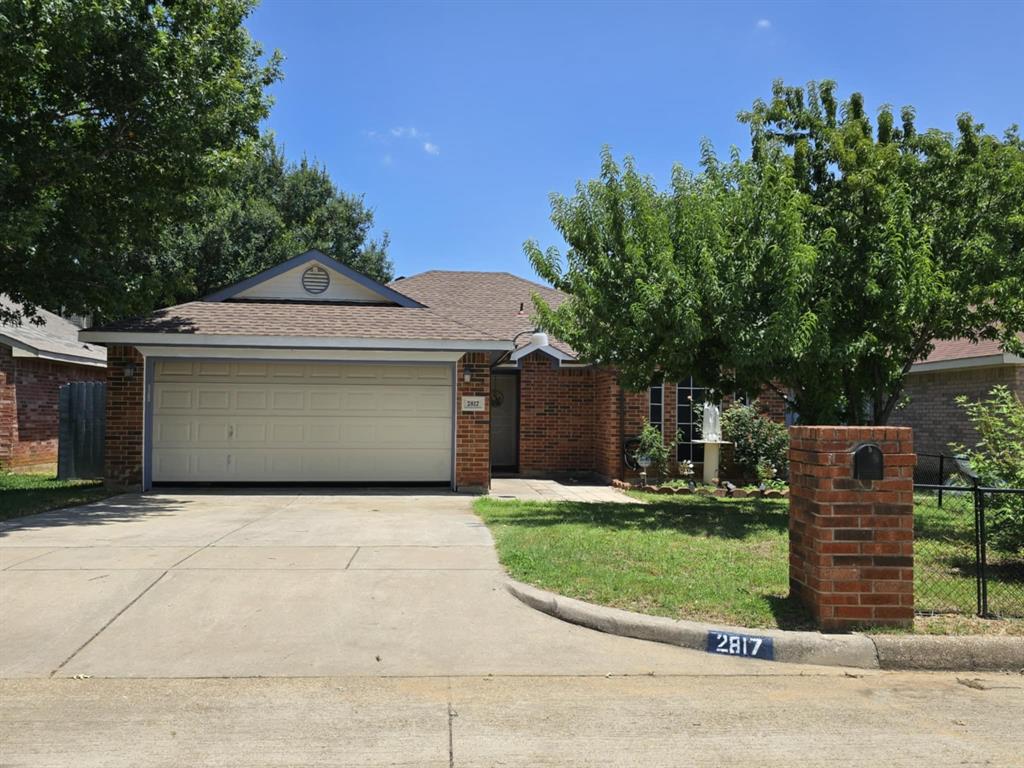 2817 Beaty Court Property Photo 1