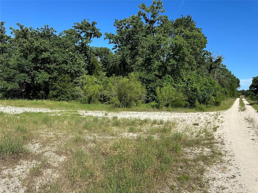 T.b.d. Fcr 720 Property Photo 4