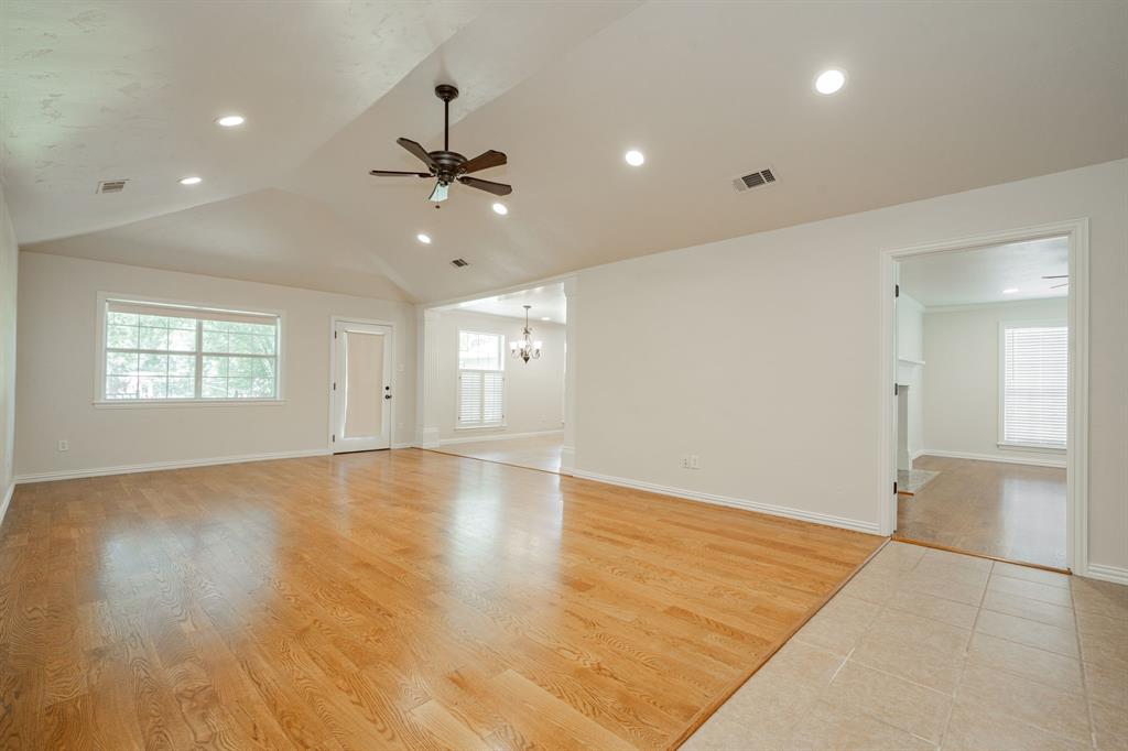 520 Overland Drive Property Photo 4