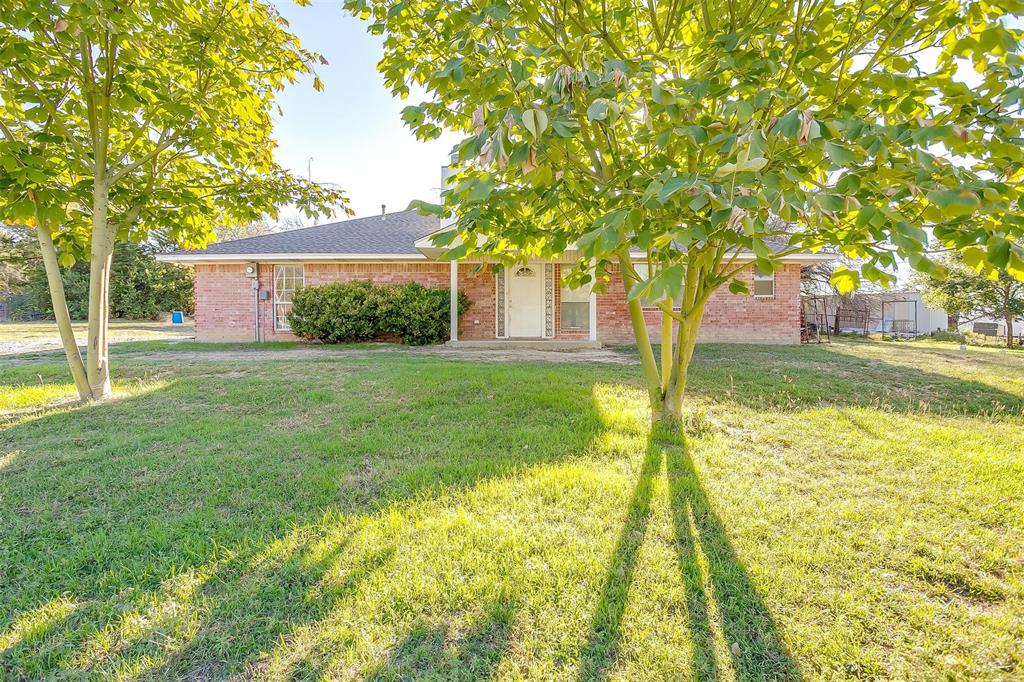 1907 Live Oak Circle Property Photo 1