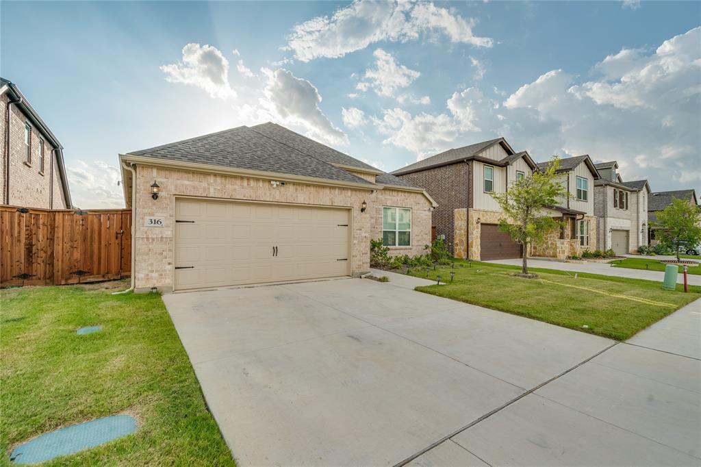 316 Rangars Ridge Place Property Photo 1